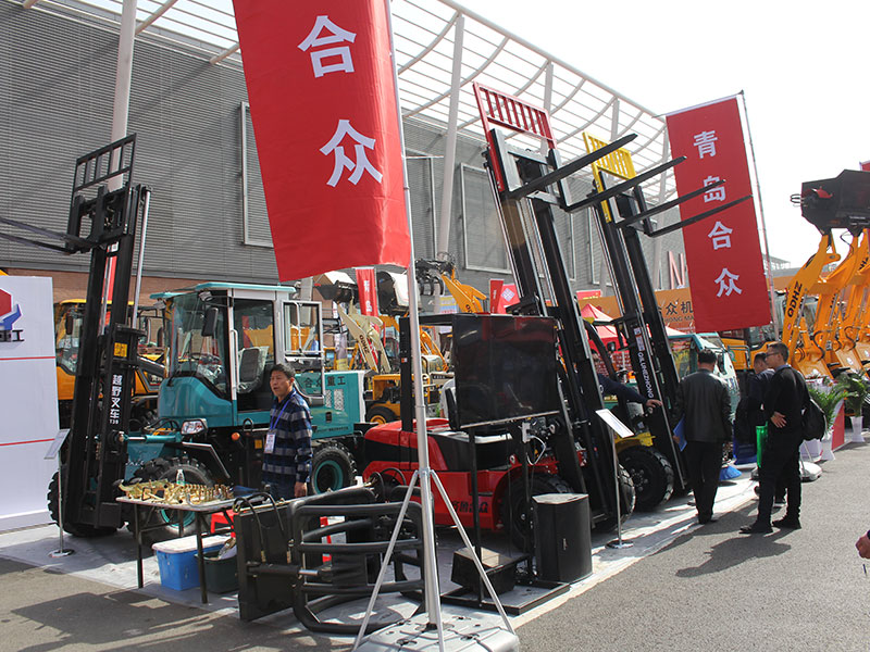 “合眾重工”應(yīng)邀參加2019中國(guó)(青島)國(guó)際農(nóng)業(yè)機(jī)械展覽會(huì)CAME(圖4) “合眾重工”應(yīng)邀參加2019中國(guó)(青島)國(guó)際農(nóng)業(yè)機(jī)械展覽會(huì)CAME(圖4)